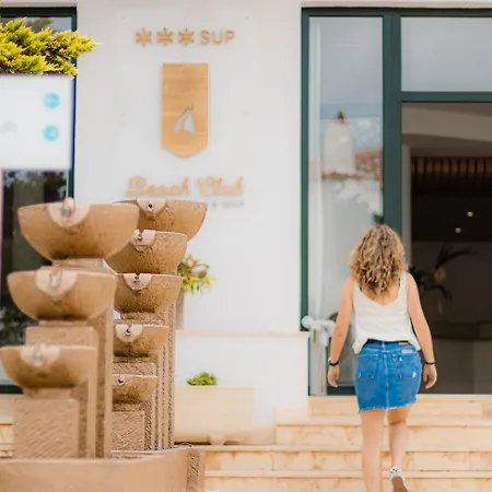 Club Menorca Hotel 3*