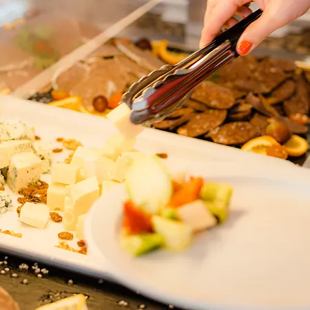 Club Menorca Hotel 3*