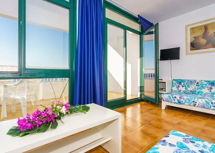 Hotel Club Menorca 3*